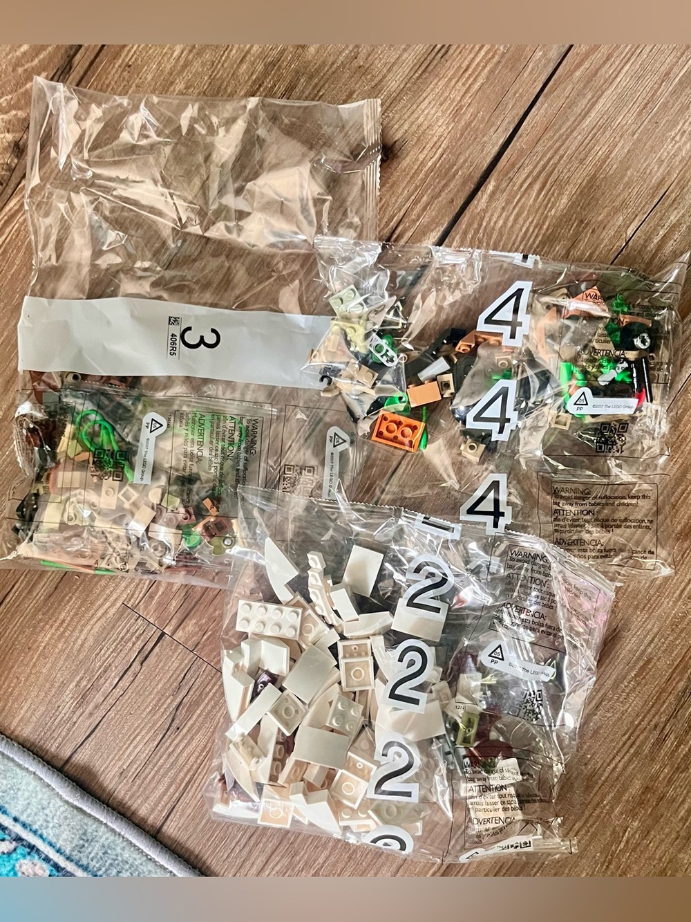 Legos Marvel Dancing Groot Collectible - Guardians of the Galaxy - Picture 9 of 11